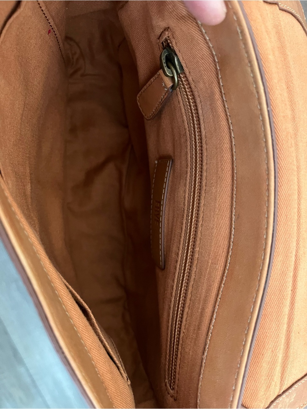 Frye Cognac Leather Crossbody Bag 10x8x2.5 - Picture 8 of 13